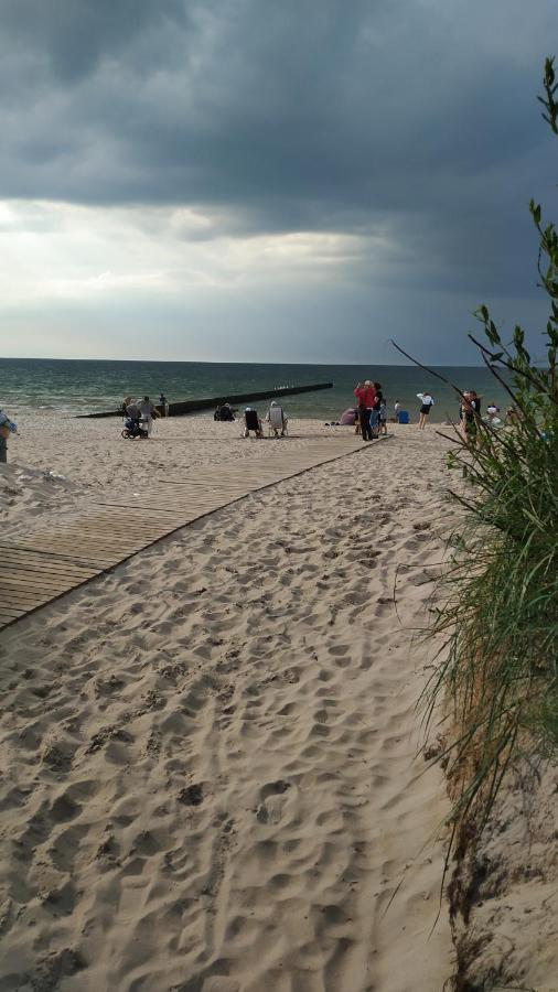 Domy Nad Zalewem Dziwnówek Esterno foto